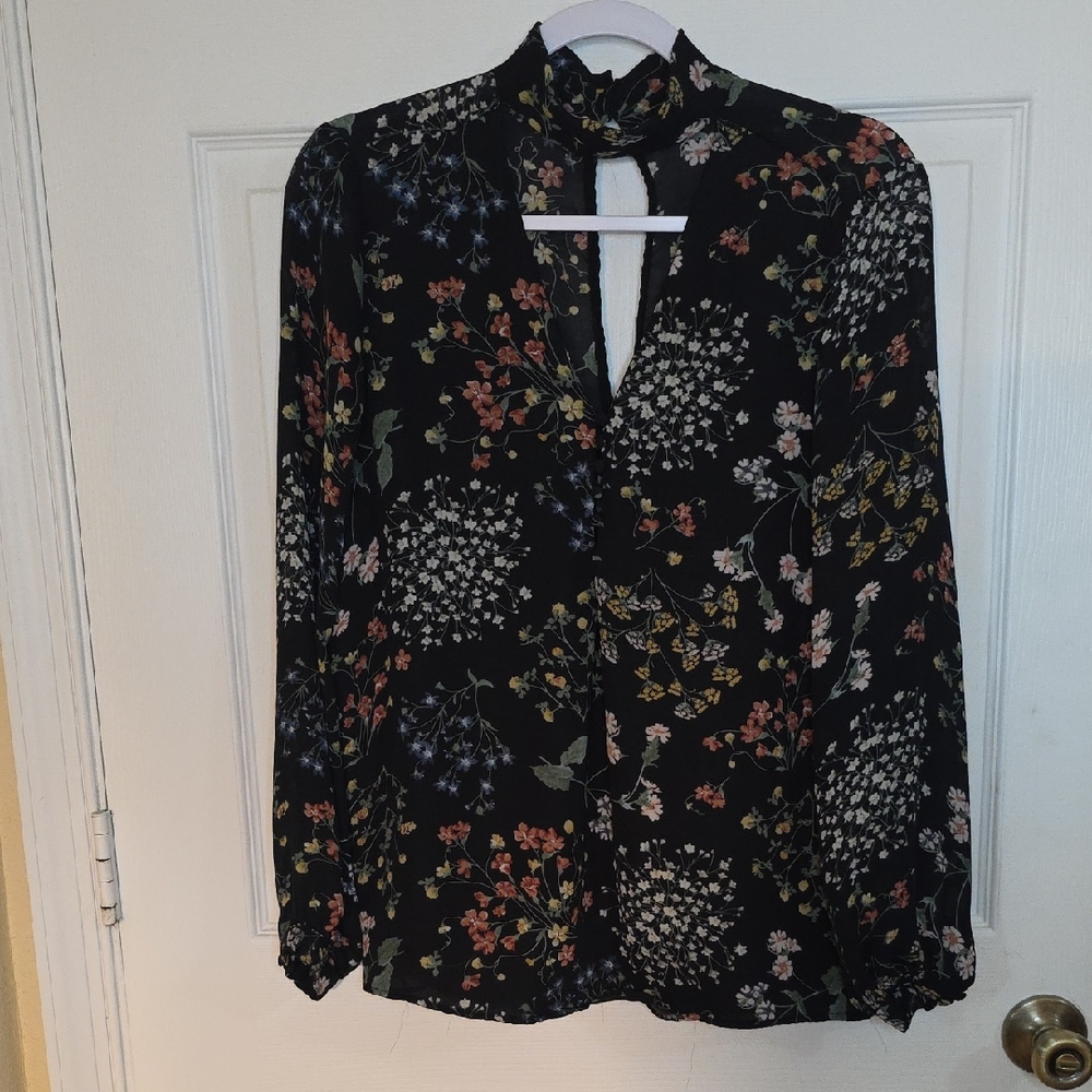 Belle Vere Floral Black V-Neck Choker Long Sleeve Blouse